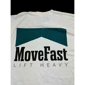 MFLH Move Fast Lift Heavy Mens White Marlboro Parody Graphic T-Shirt Size Large